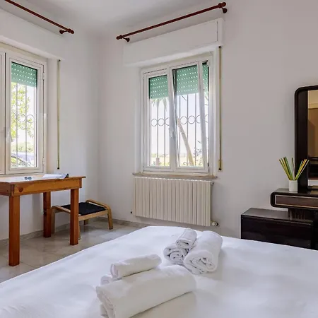 Italian Experience-verdeconero * Porto Recanati